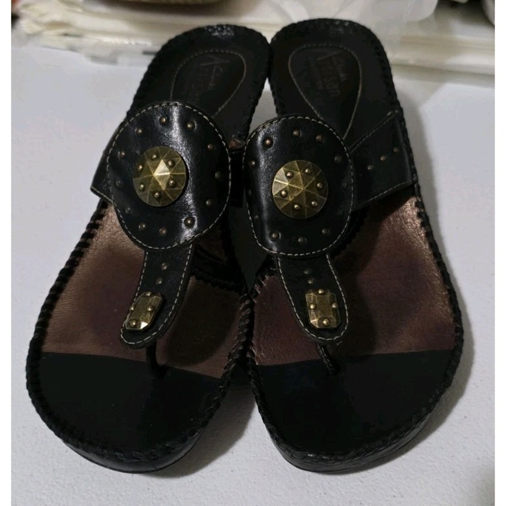 Clarks Artisan Black Leather Wedge Sandals with  Studded Accents -  Size 9M